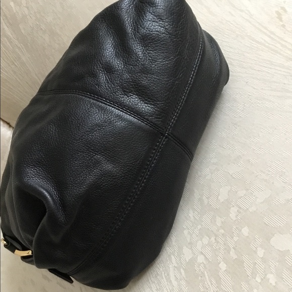 Michael Kors leather bag - Picture 3 of 9